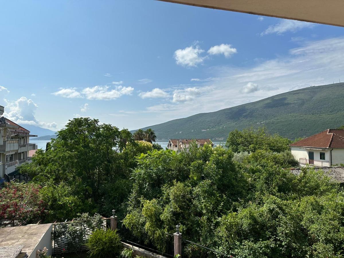 Villa Alla Bed And Breakfast Херцег Нови Екстериор снимка
