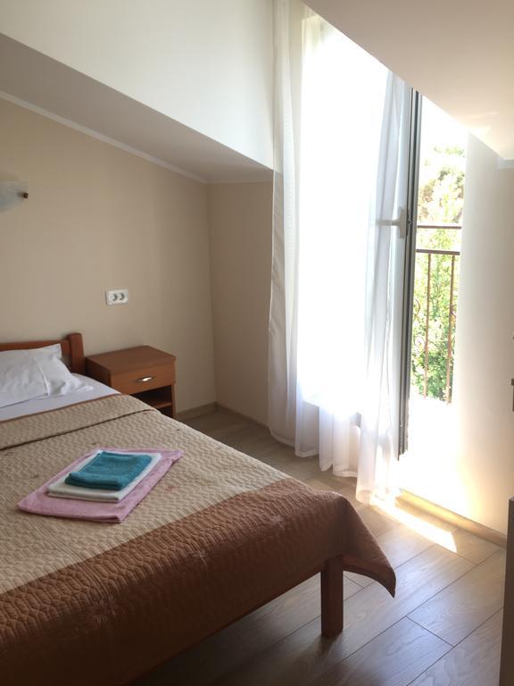 Villa Alla Bed And Breakfast Херцег Нови Екстериор снимка