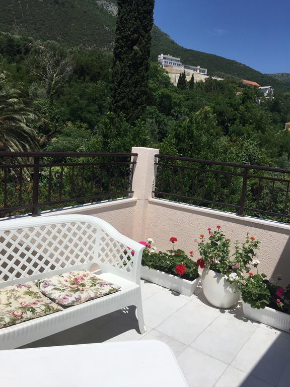 Villa Alla Bed And Breakfast Херцег Нови Екстериор снимка