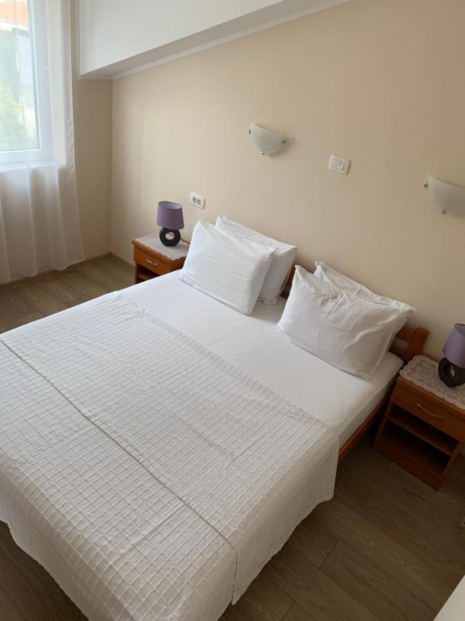 Villa Alla Bed And Breakfast Херцег Нови Екстериор снимка